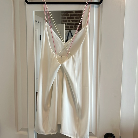 Revolve Mini, Size M - Picture 2 of 3